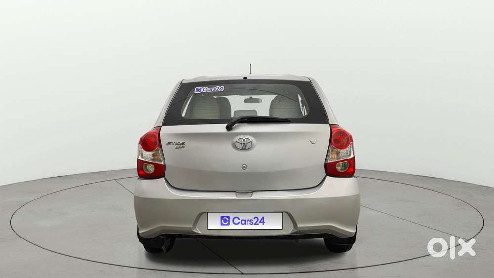 Toyota Etios Liva 1.2 V, 2017, Petrol