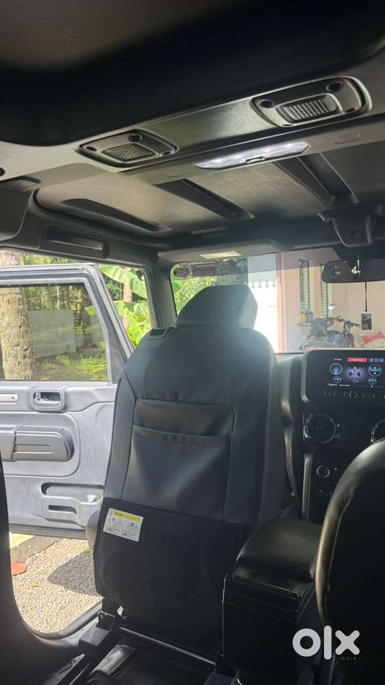 Mahindra Thar Petrol Lx 2023