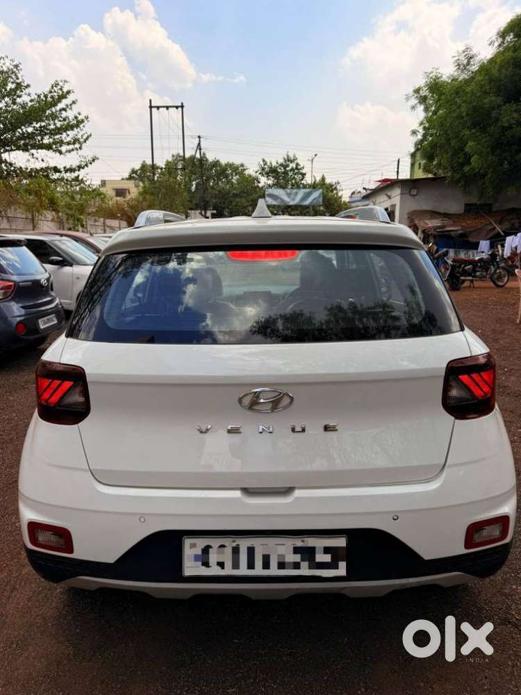 Hyundai Venue S Plus Mt 1.2 Kappa, 2022, Petrol