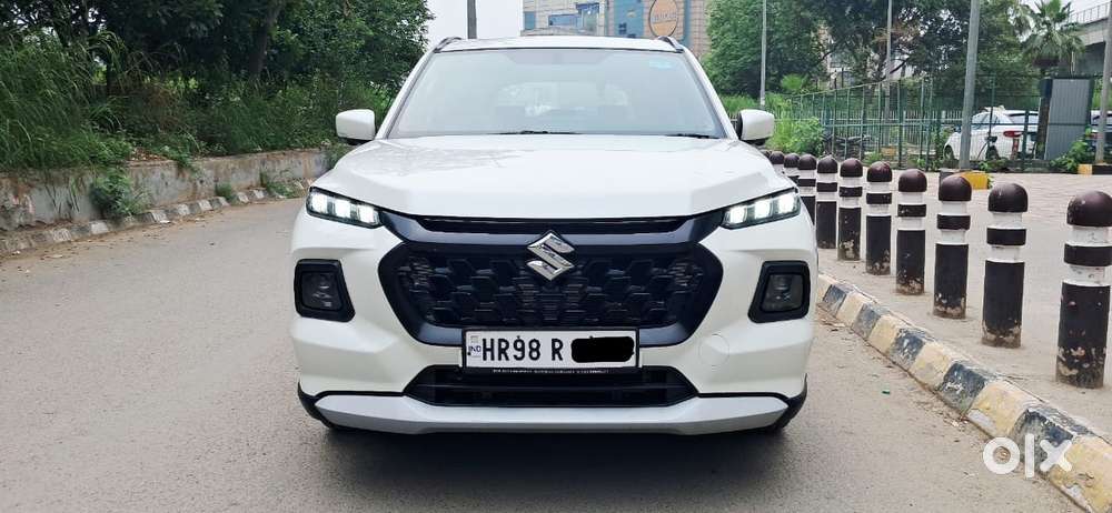 Maruti Suzuki Grand Vitara 1.5 Alpha Smart Hybrid At, 2024, Petrol