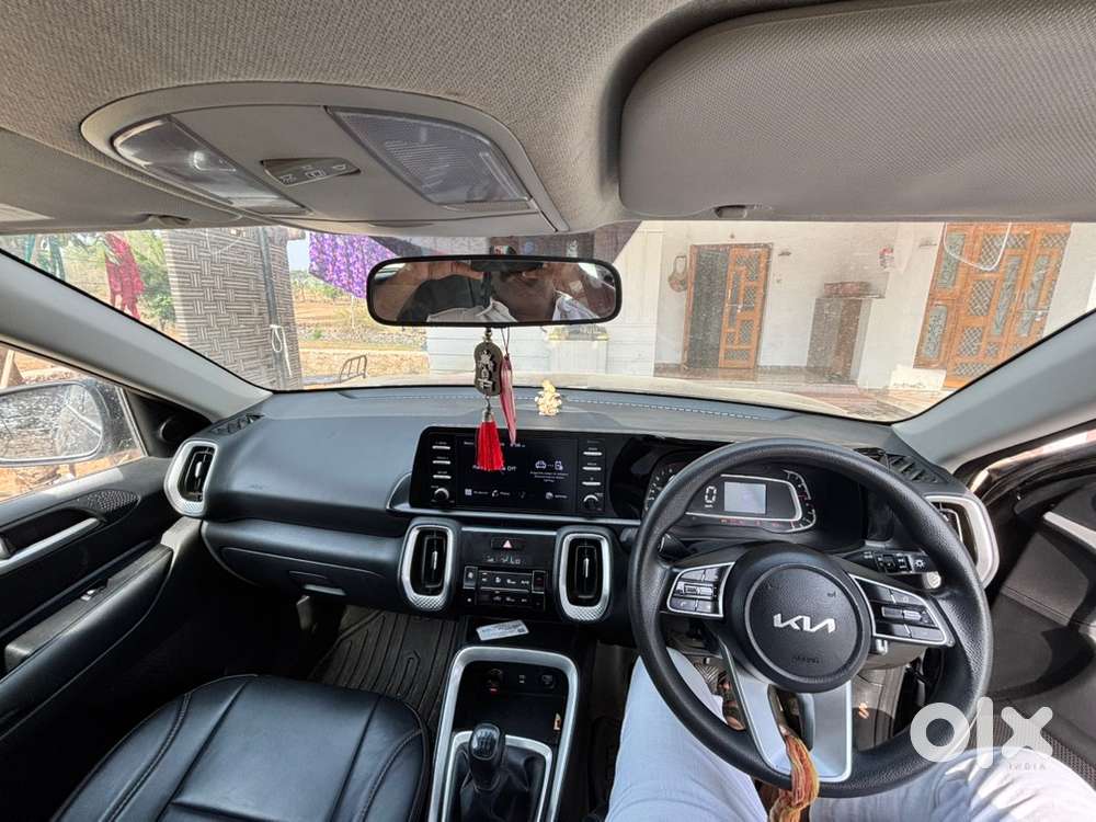 Kia Sonet Petrol 2025