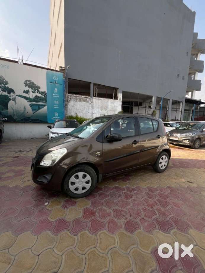 Maruti Suzuki Ritz Vxi, 2013, Petrol