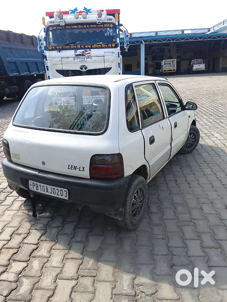 Maruti Suzuki Estilo 2004