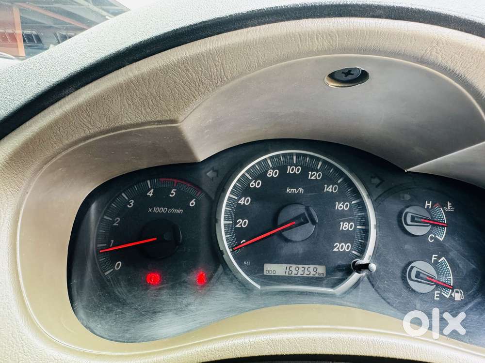 Toyota Innova 2.5 Zx 7 Str Bs-iv, 2015, Diesel