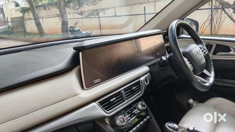 Mahindra Xuv700 2.2 Ax 7 Diesel Mt Str, 2024, Diesel