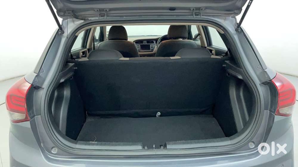 Hyundai Elite I20 Sportz Plus, 2020, Petrol