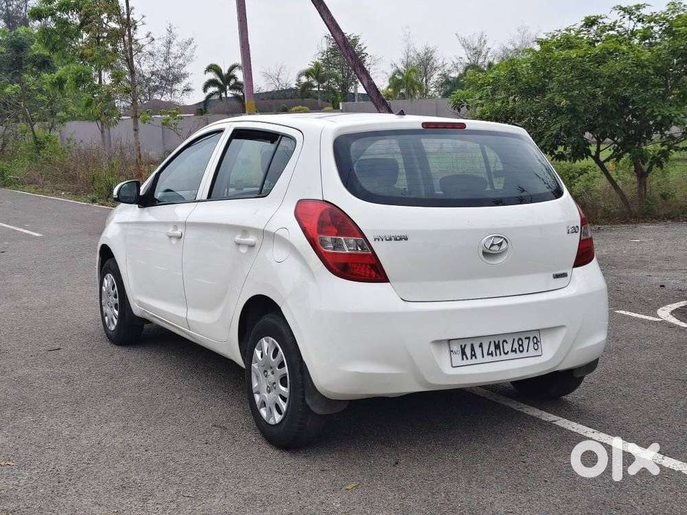 Hyundai I20 2010-2012 1.2 Sportz, 2010, Petrol