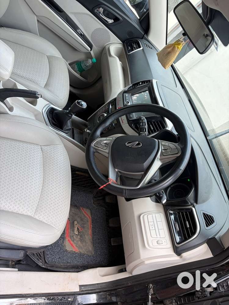 Mahindra Xuv300 Petrol 2021
