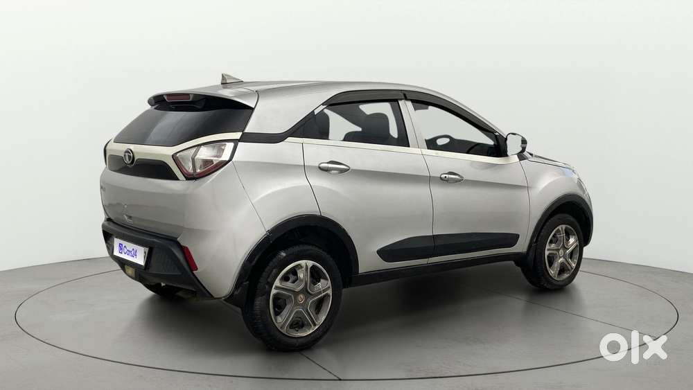 Tata Nexon 1.2 Revotron Xe, 2018, Petrol