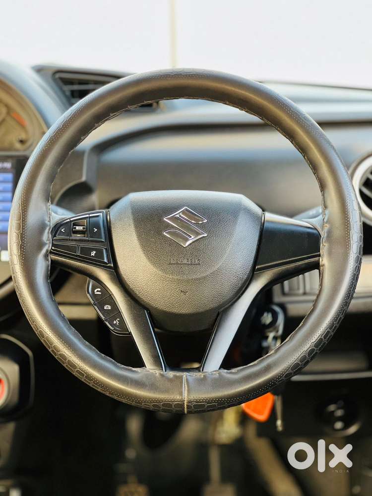 Maruti Suzuki S-presso Vxi Plus, 2022, Petrol