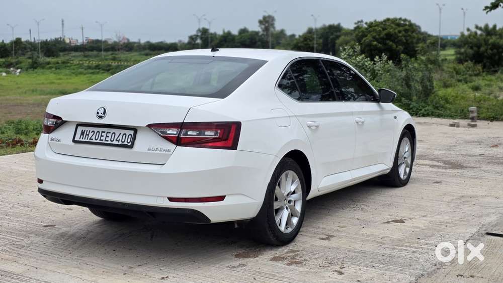Skoda Superb L&k 1.8 Tsi At, 2019, Petrol