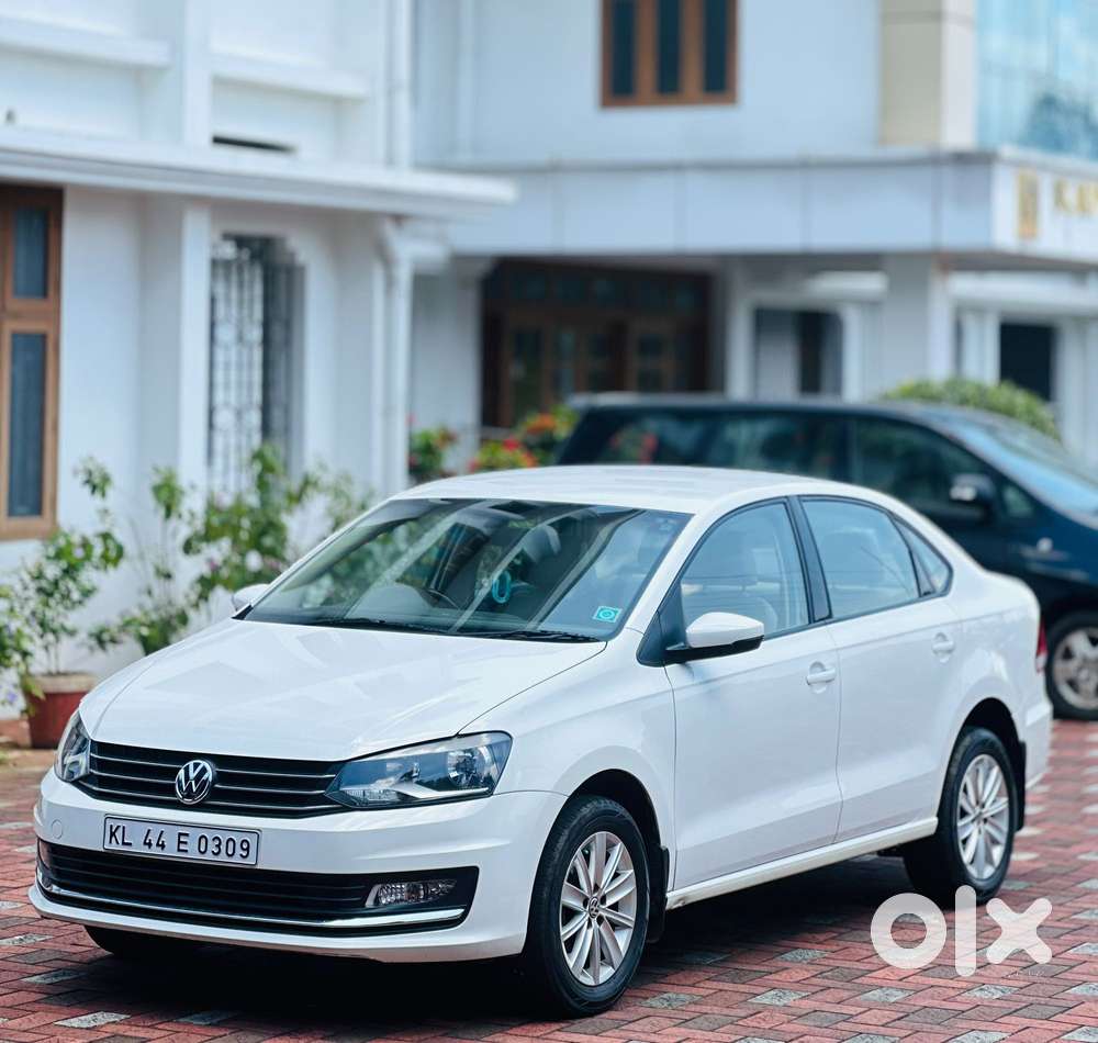 Volkswagen Vento 1.2 Tsi Highline Plus At, 2016, Petrol
