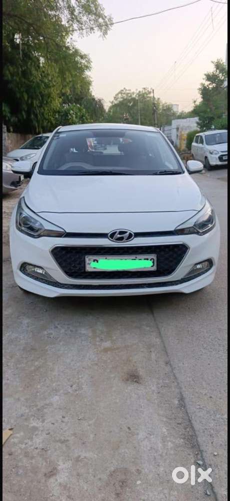 Hyundai I20 2017 Petrol 65000 Km Driven