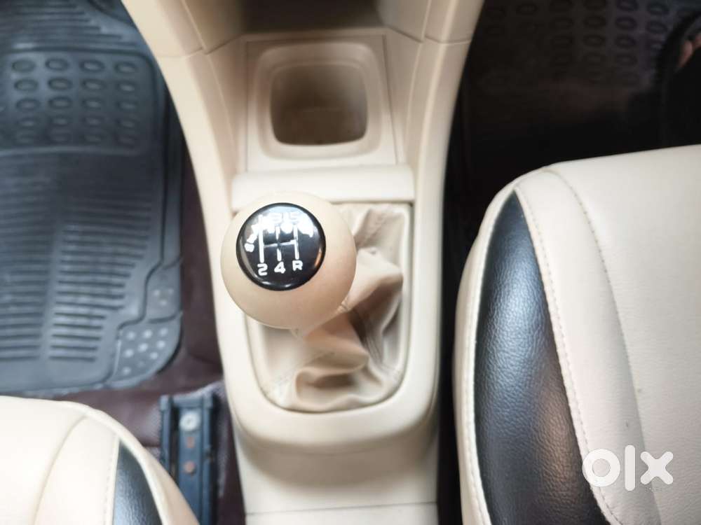 Maruti Suzuki Swift Dzire Vdi (o), 2016, Diesel