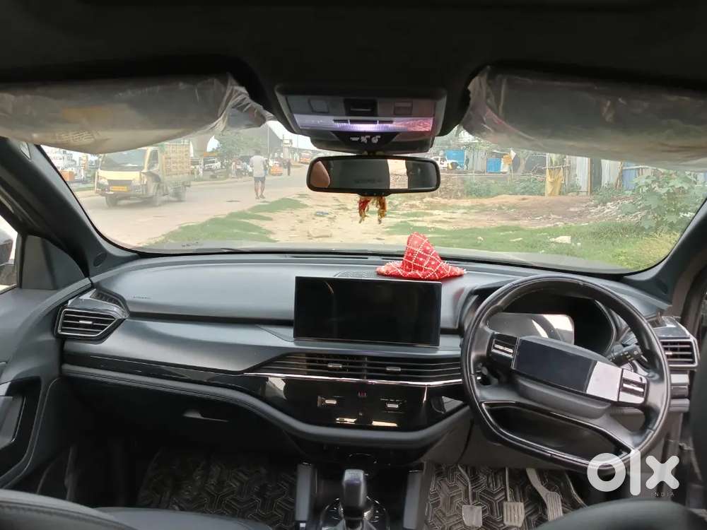 Tata Safari Diesel 2024 Manual Dark