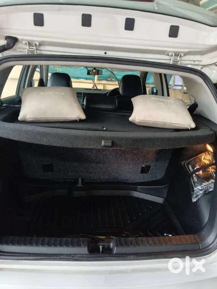 Skoda Kushaq Onyx Plus 1.0 Tsi  15,500 Km Driven  Company Service
