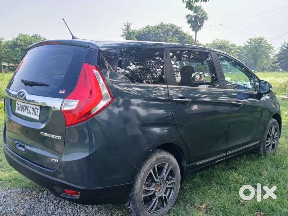 Mahindra Marazzo M8, 2018, Diesel