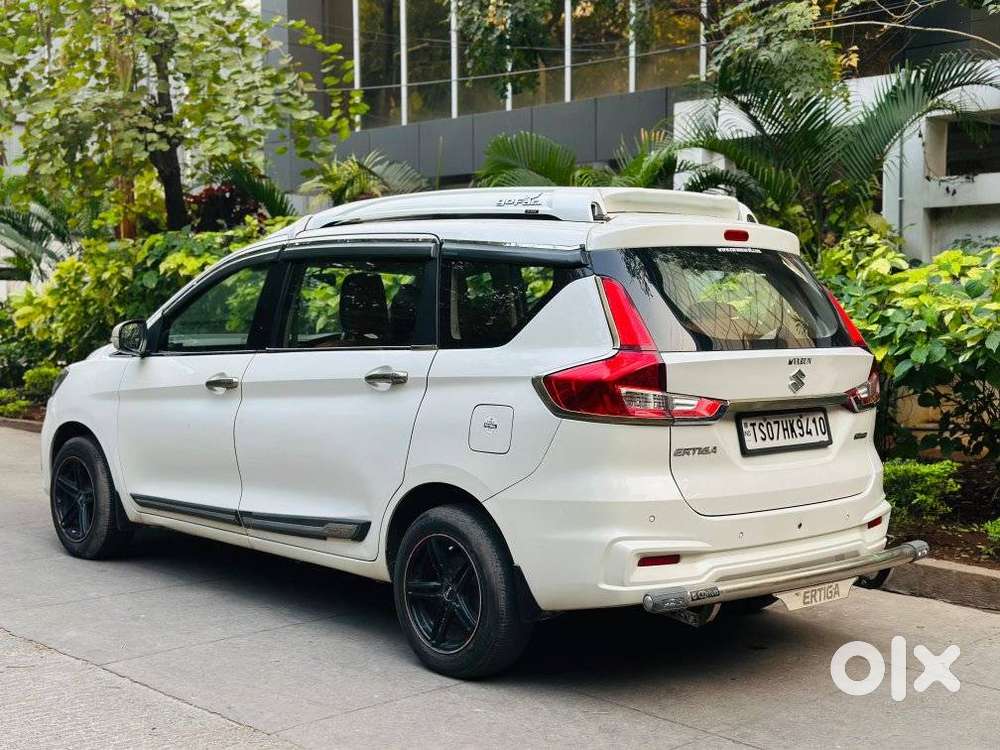 Maruti Suzuki Ertiga Vxi At Petrol, 2020, Petrol