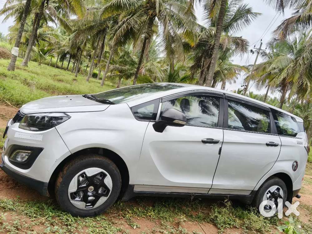 Mahindra Marazzo 2019 Variant M2  Panic Button Fitted