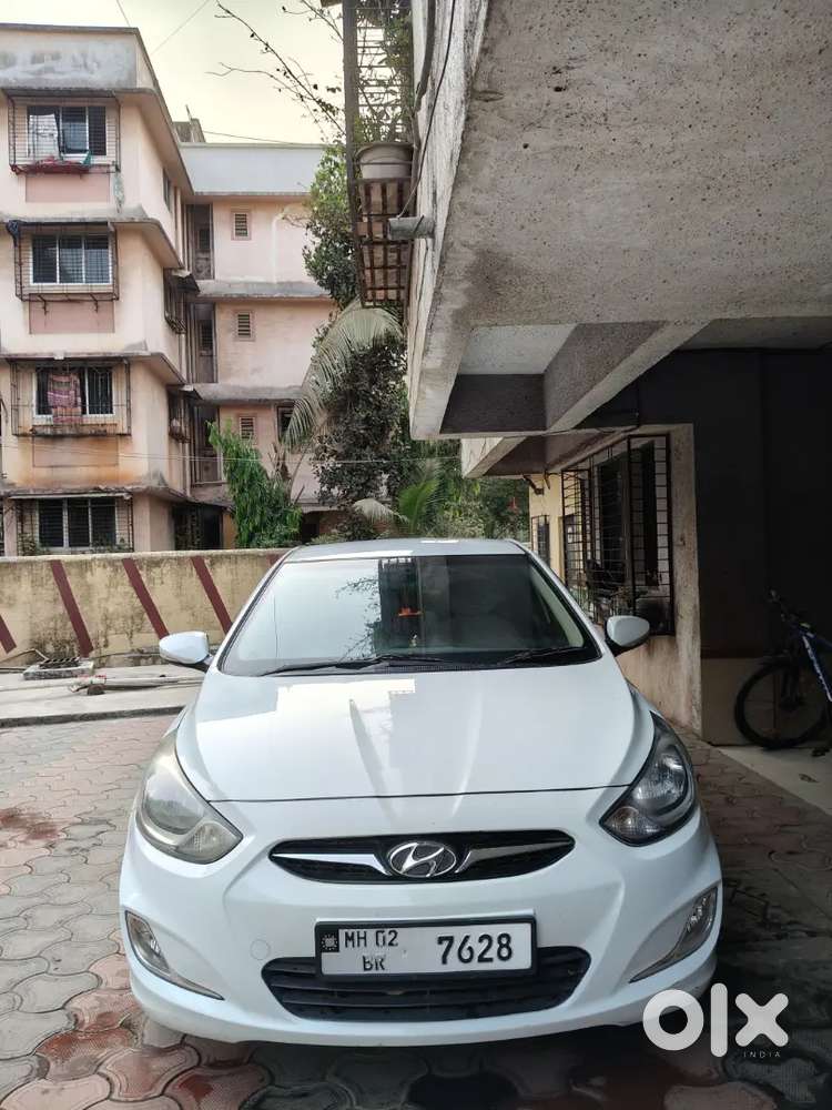 Verna Petrol 2011