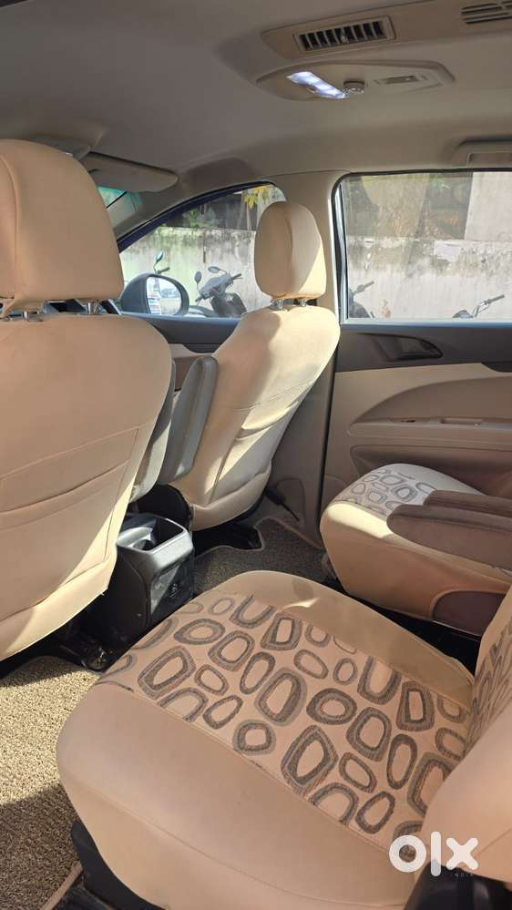 Mahindra Marazzo M2, 2019, Diesel