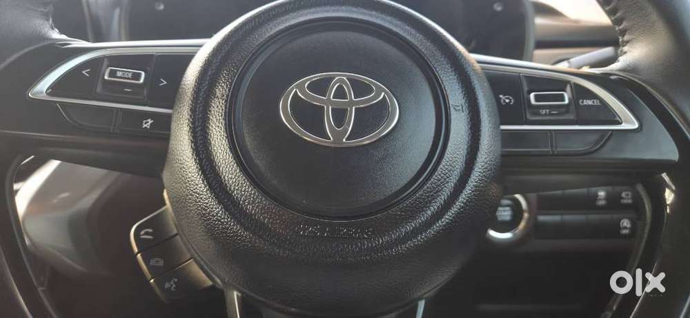 Toyota Urban Cruiser Taisor V 1.0 Petrol Mt, 2025, Petrol