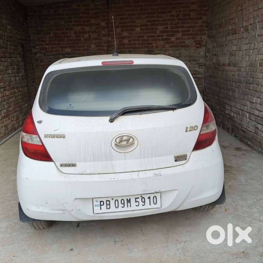 Hyundai I20 2011 Diesel 142000 Km Driven