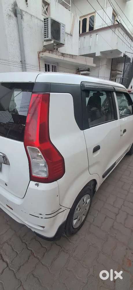 “single Owner Maruti Cng  White  Like New Condition  Best Deal”