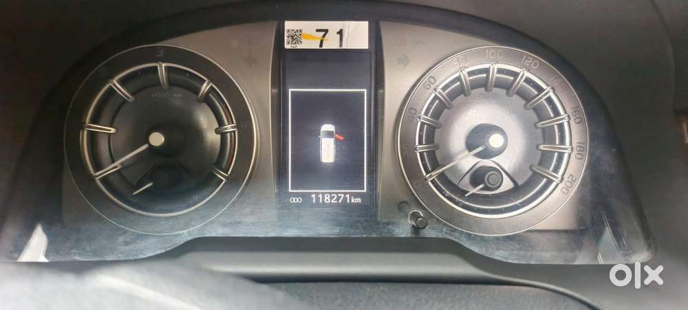 Toyota Innova Crysta 2.8 Zx At, 2017, Diesel
