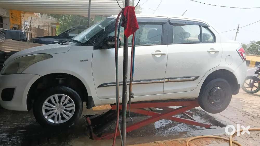 Maruti Dzire Tour 2012