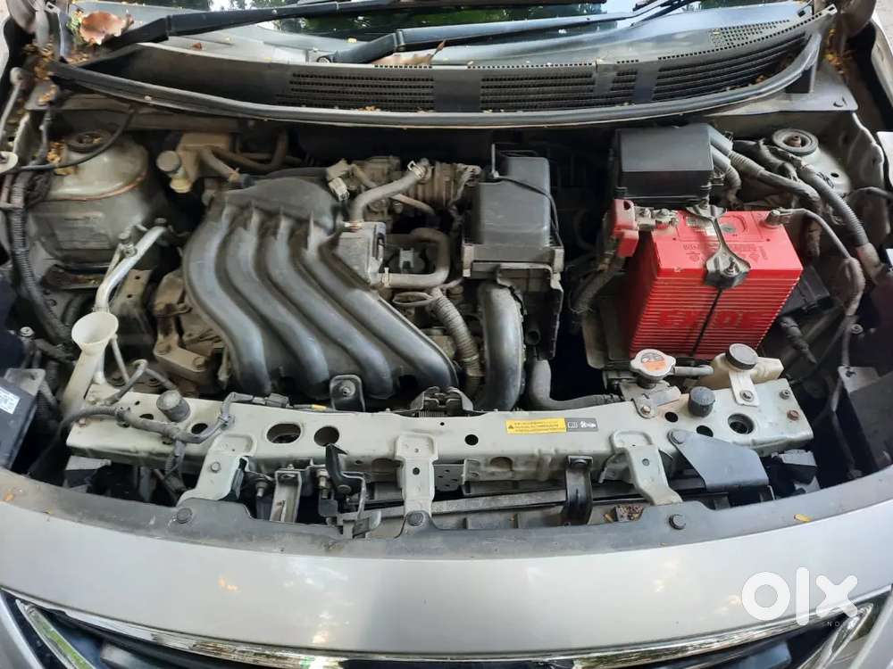 Nissan Sunny Xv 2015