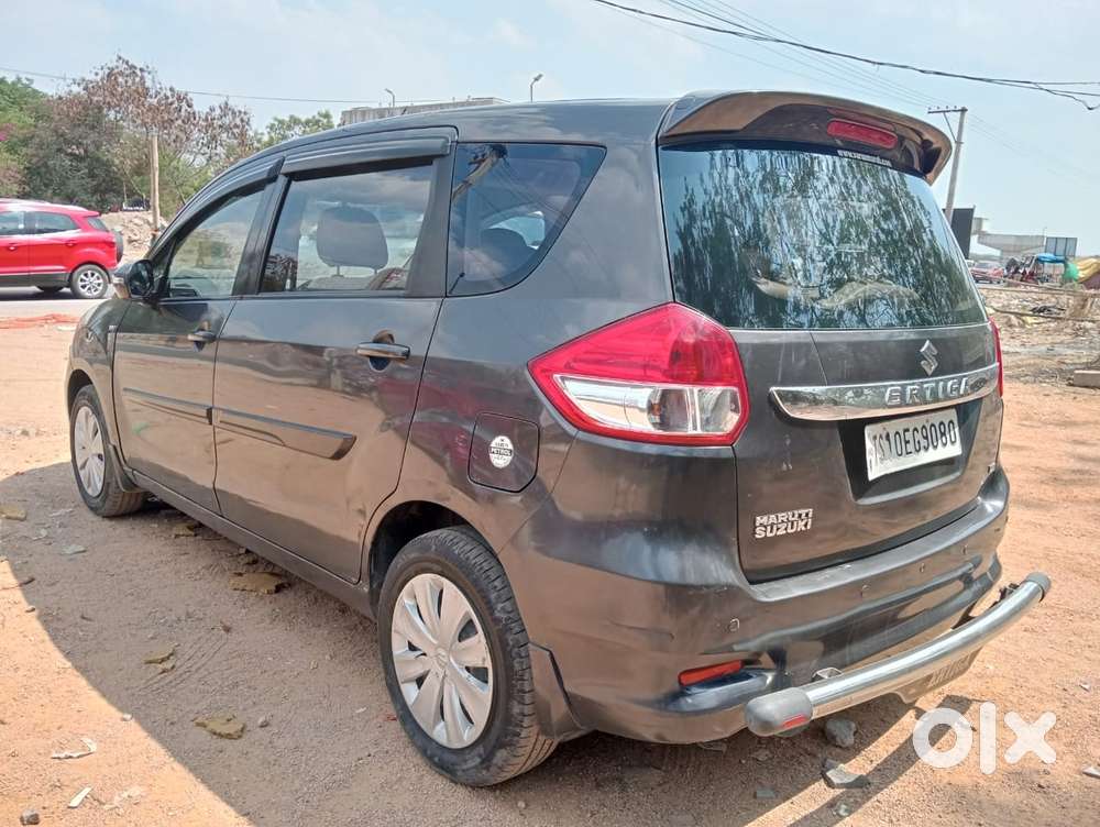 Maruti Suzuki Ertiga Vxi (o) Cng, 2015, Cng & Hybrids