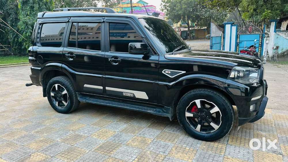 Mahindra Scorpio Classic 2.2 S 11 Mt 7 Str, 2024, Diesel