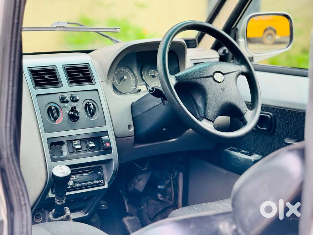 Tata Sumo Gold 3.0 Cx Ps Ac, 2013, Diesel