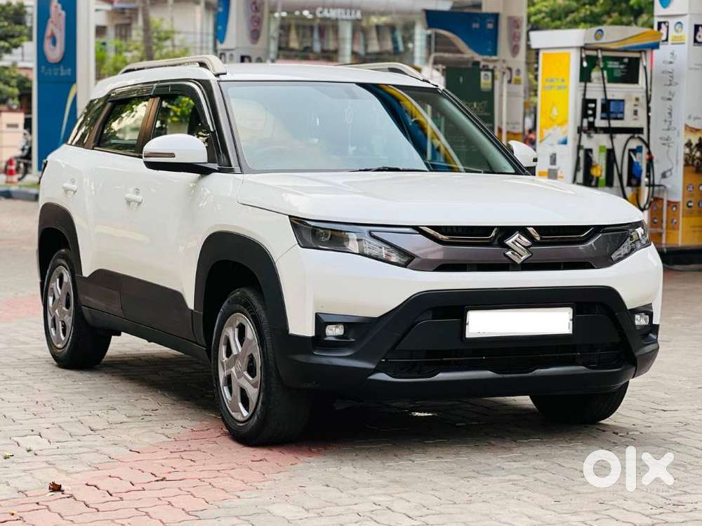 Maruti Suzuki Brezza 1.5 Vxi Smart Hybrid, 2023, Petrol