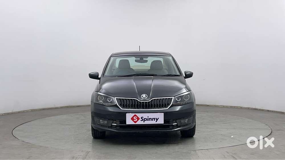 Skoda Rapid 1.0 Style At, 2020, Petrol