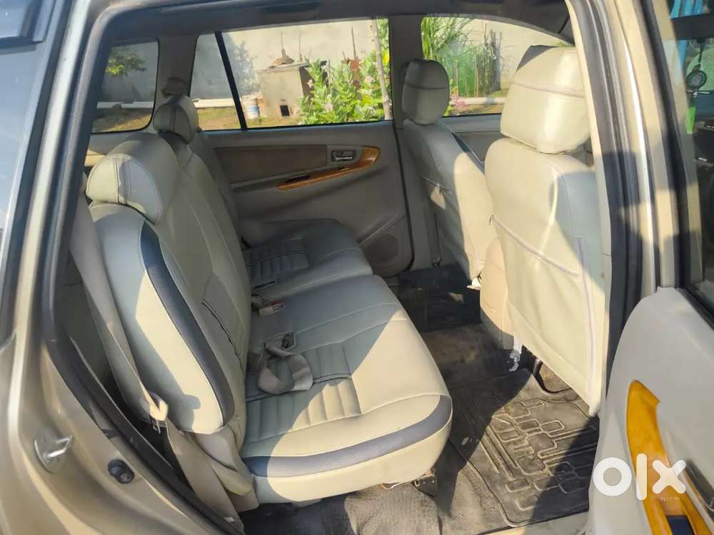 Toyota Innova Diesel Manual 2011 Year