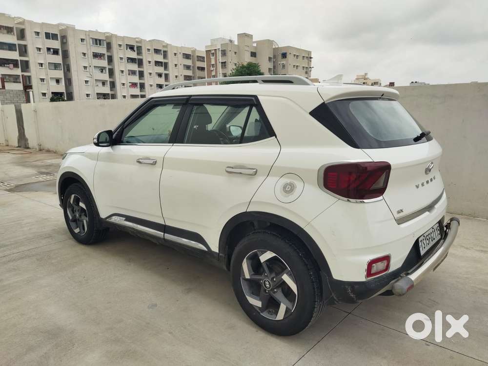 Hyundai Venue 1.5 Crdi Sx (o), 2022, Diesel