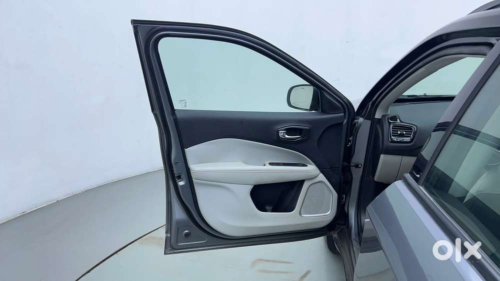 Jeep Compass 2.0 Limited Plus 4x4, 2019, Petrol