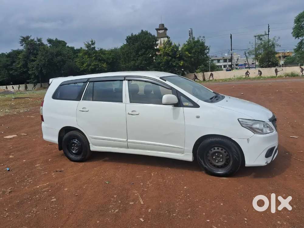 Toyota Innova 2014 Diesel 118183 Km Driven