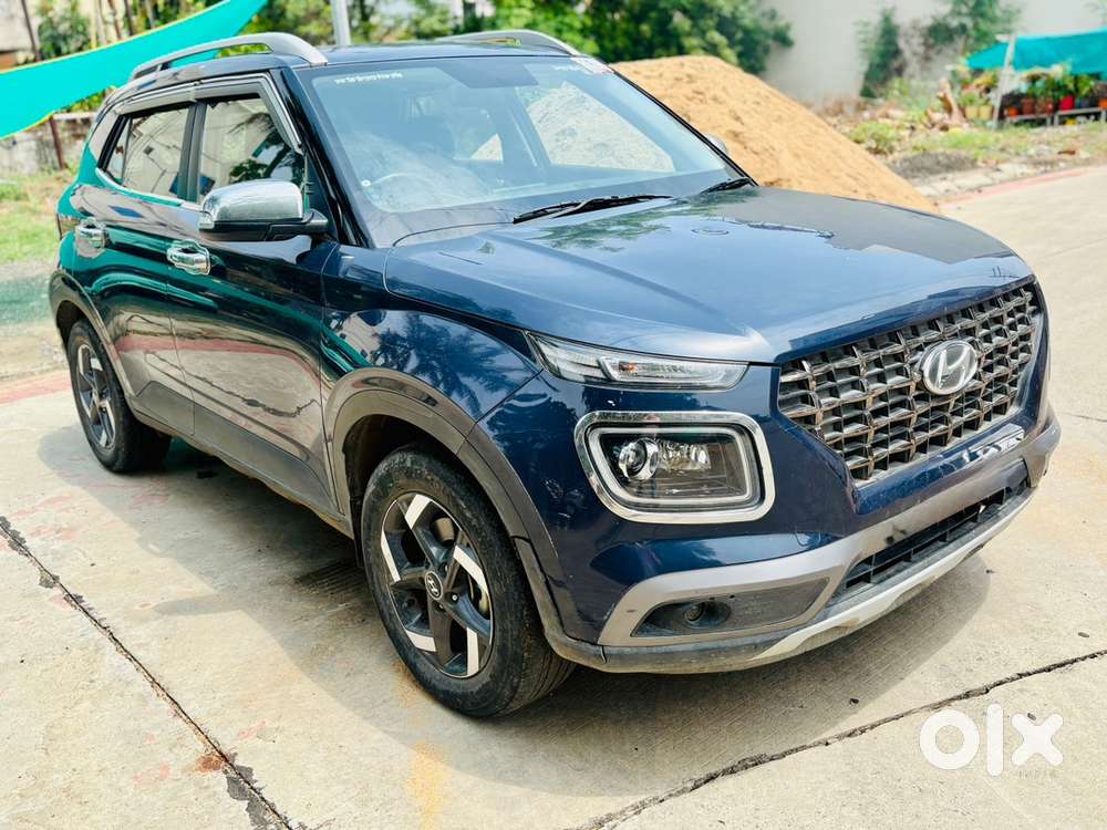 Hyundai Venue Sax Diesel 2020 (24.7km Per Litre)