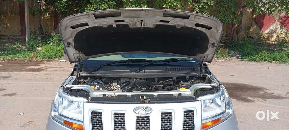 Mahindra Tuv 300 T8, 2017, Diesel