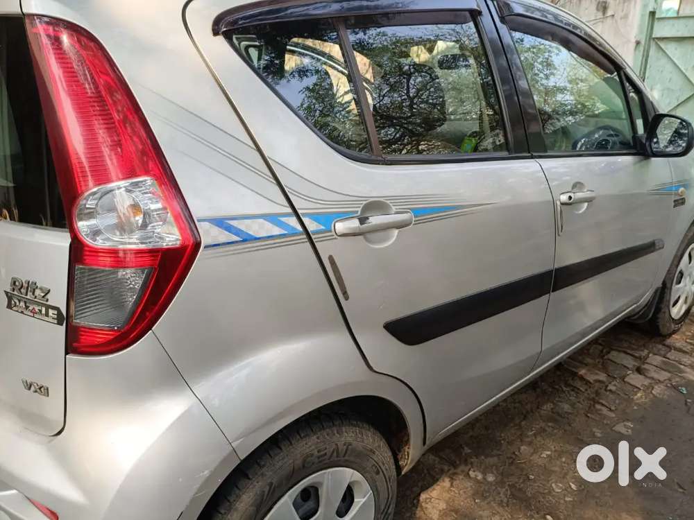 Good Conditions 
New Tyar 
Service Recently