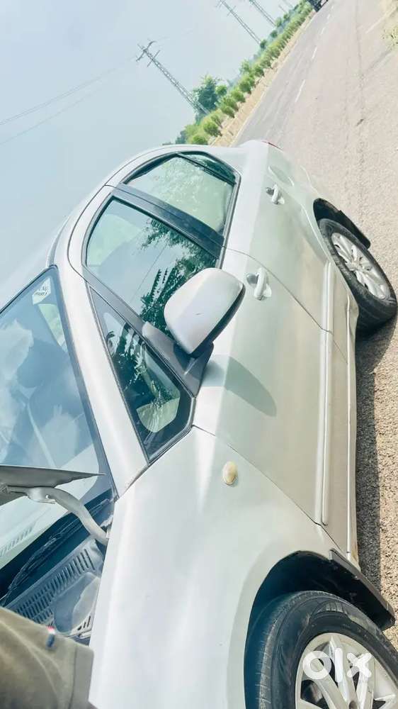Maruti Suzuki Sx4 2011
