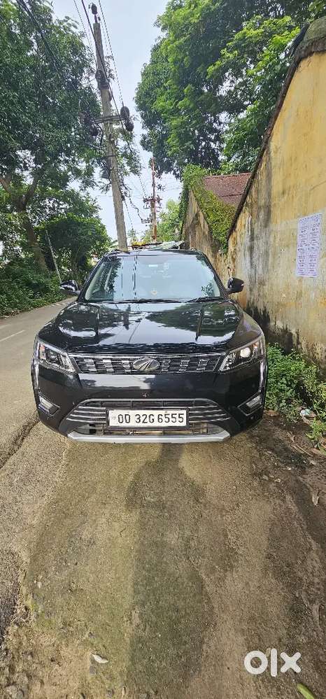 Mahindra Xuv300 2021car
