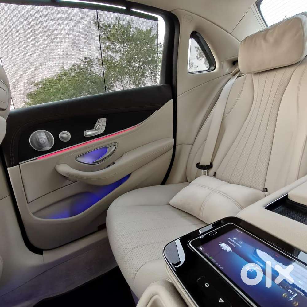 Mercedes E220d Exclusive Rear Recliner