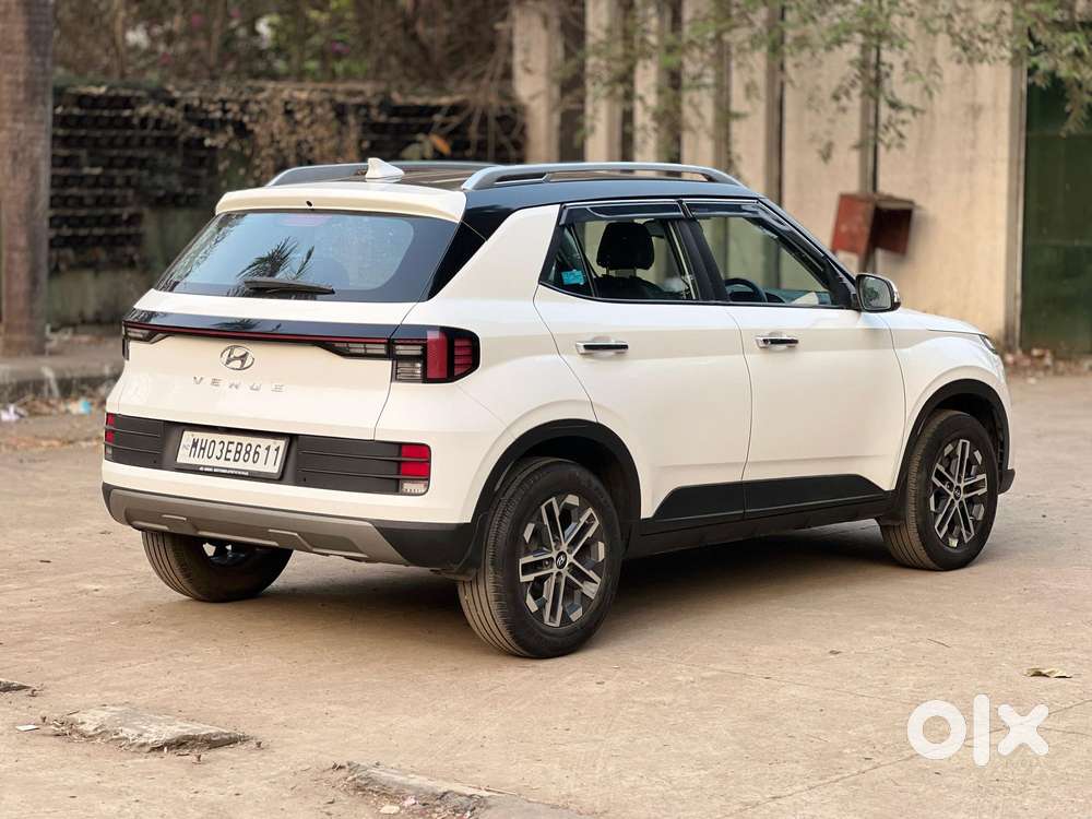 Hyundai Venue Sx (o) Mt 1.5 Diesel, 2022, Diesel