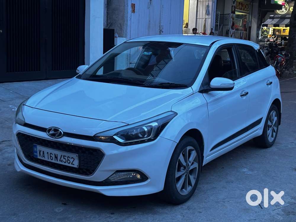 Hyundai Elite I20 1.2 Asta (o) Cvt, 2017, Petrol