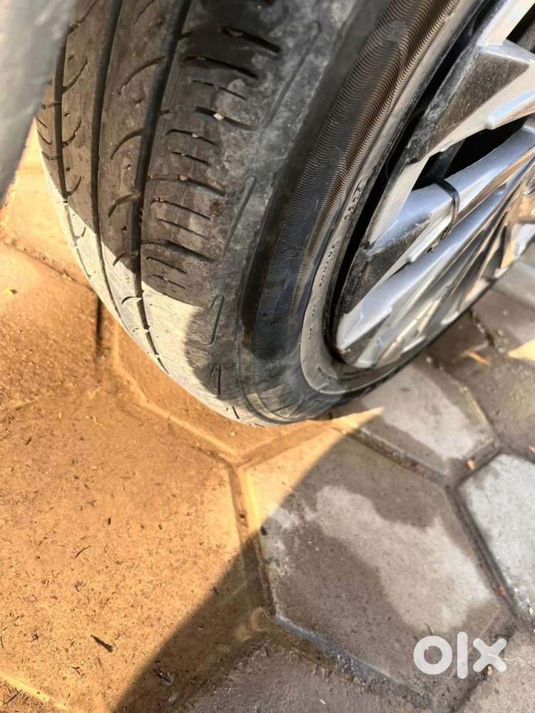 New Tyre With Stepni , New Battery, Car Play Vedio System(android,ios)