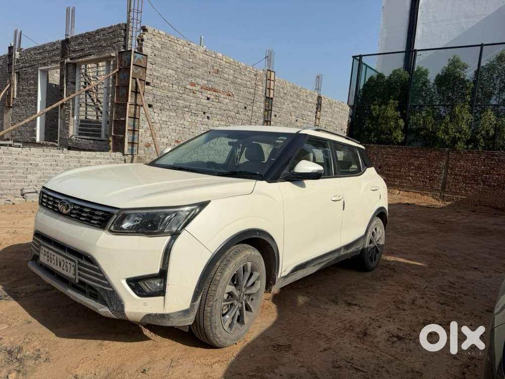 Mahindra Diesel Car 2019 Automatic Sunroof